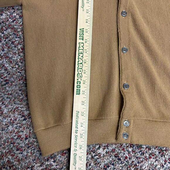 VTG 80s Izod Lacoste Men's Camel Tan Orlon Acrylic LS Cardigan Sweater Size XL - Picture 11 of 13